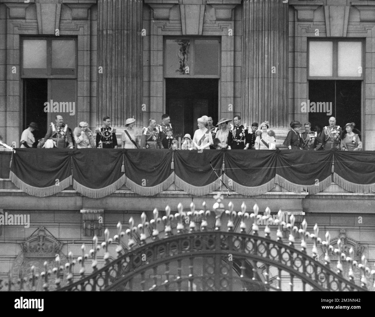 Jubilé d'argent de la famille royale - balcon du palais de Buckingham Banque D'Images