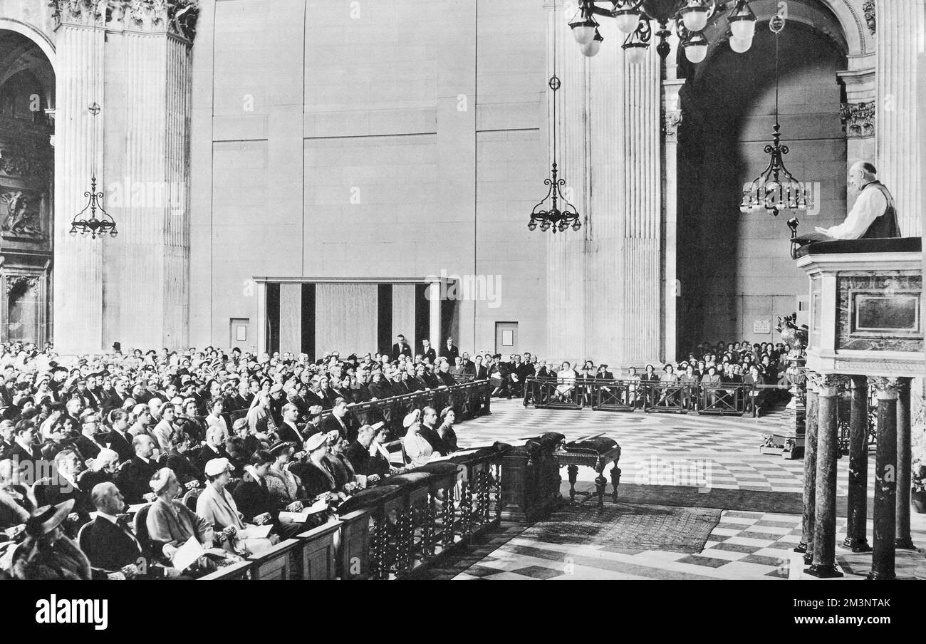 Couronnement 1953, service de Thanksgiving à la cathédrale Saint-Paul Banque D'Images