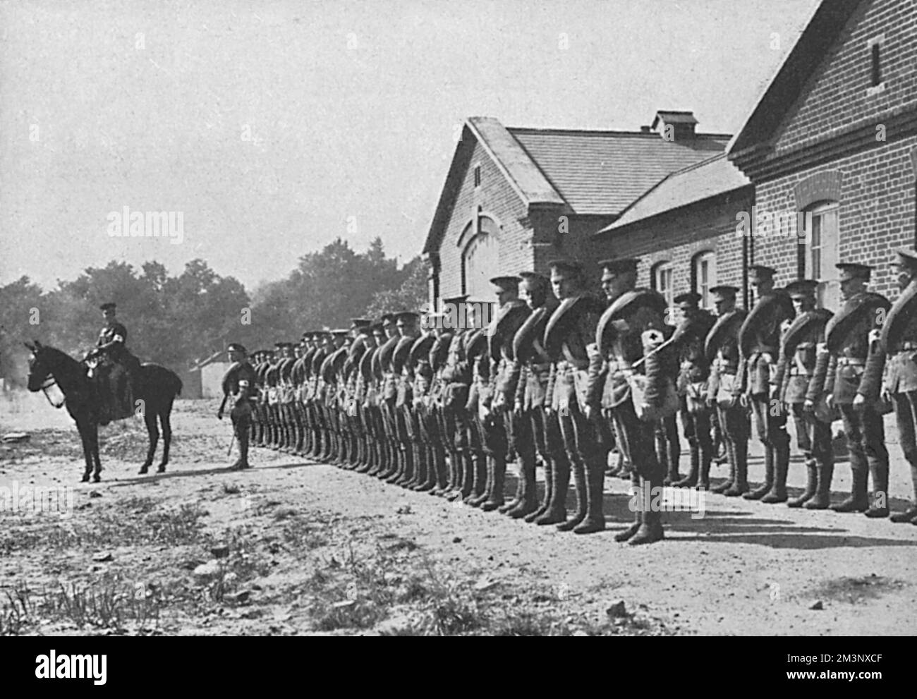 Le détachement sanitaire du Royal Army Medical corps, dont le rôle était de tester l'eau et d'inspecter la nourriture sur la ligne de front. Août 1914 Banque D'Images