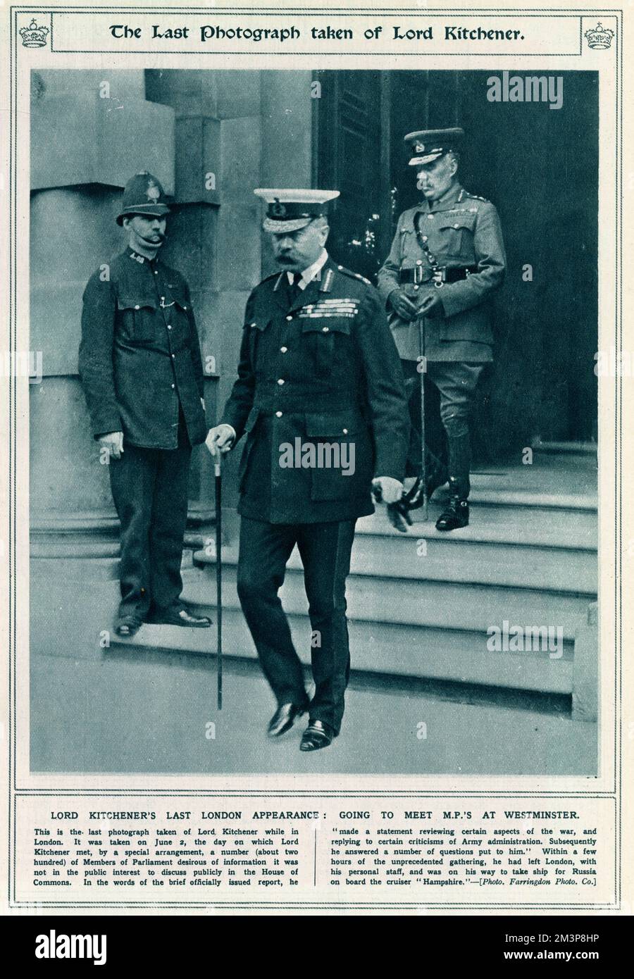 Kitchener comme ministre de la guerre : un de ses derniers actes publics, 1916 Banque D'Images