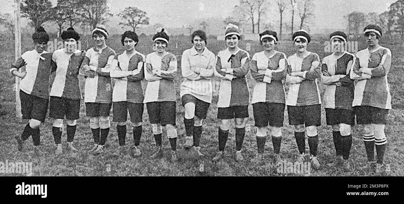 Sterling Ladies munition Workers équipe de football, WW1 Banque D'Images