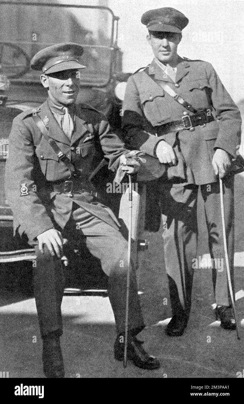 Deux célèbres jockeys en kaki - Frank Wooton & G. Duller Banque D'Images