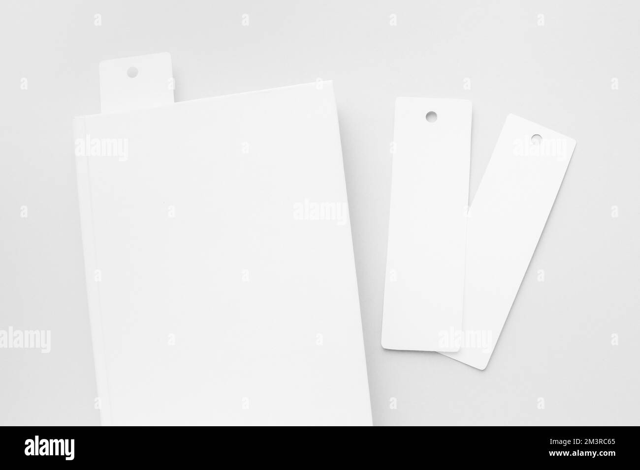 Vue de dessus du livre avec bureau des signets. Résolution et superbe photo de haute qualité Banque D'Images