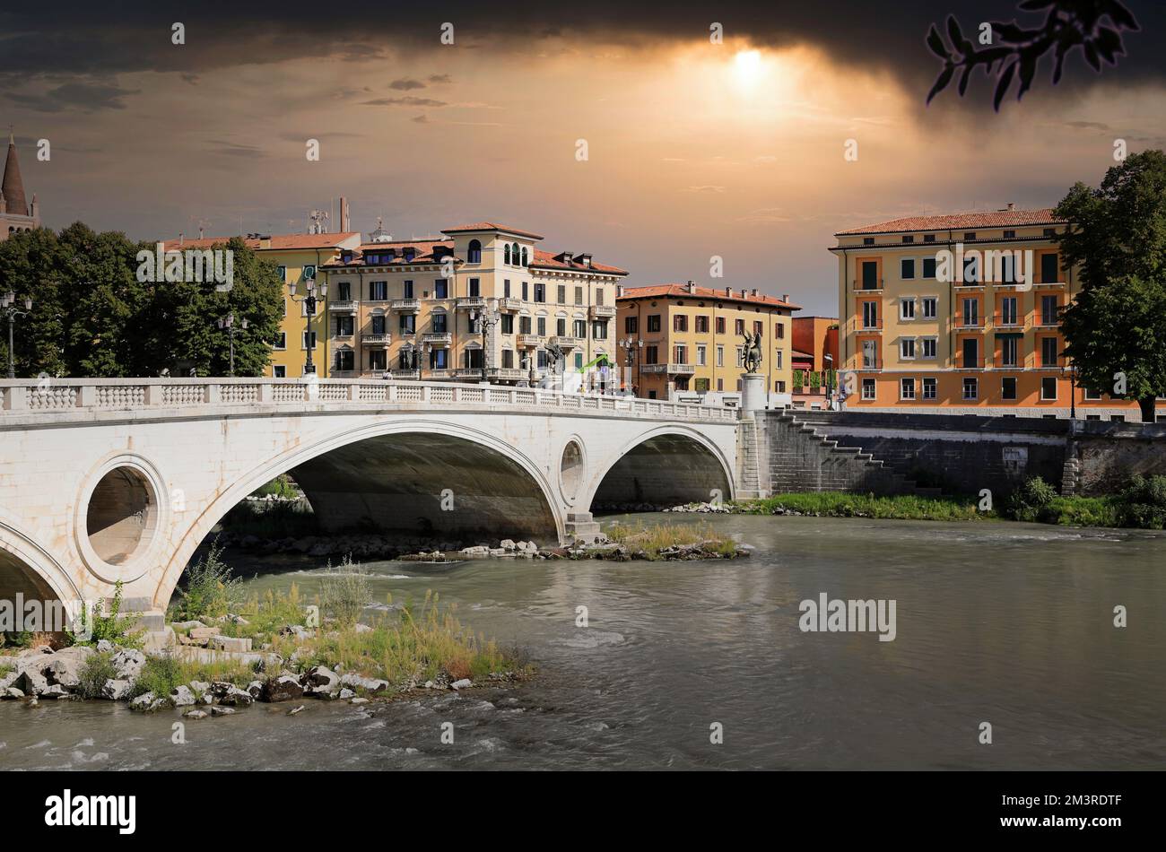 Pont de la victoire (Ponte della Vittoria). Vérone, Italie, Europe. Banque D'Images