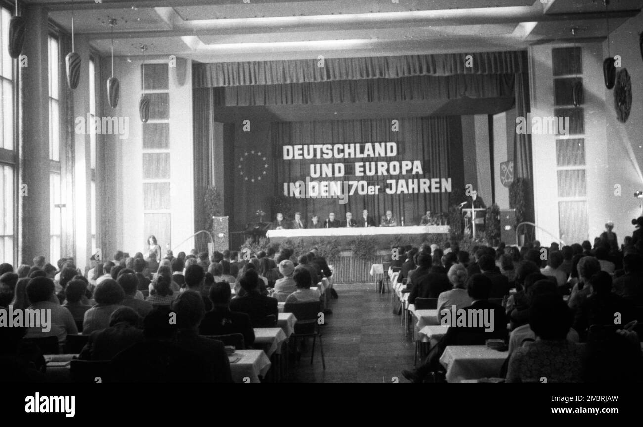 Sous les auspices du CSU, le Congrès des jeunes Allemands des Sudètes de 2nd a eu lieu à Munich en 1970, en Allemagne Banque D'Images