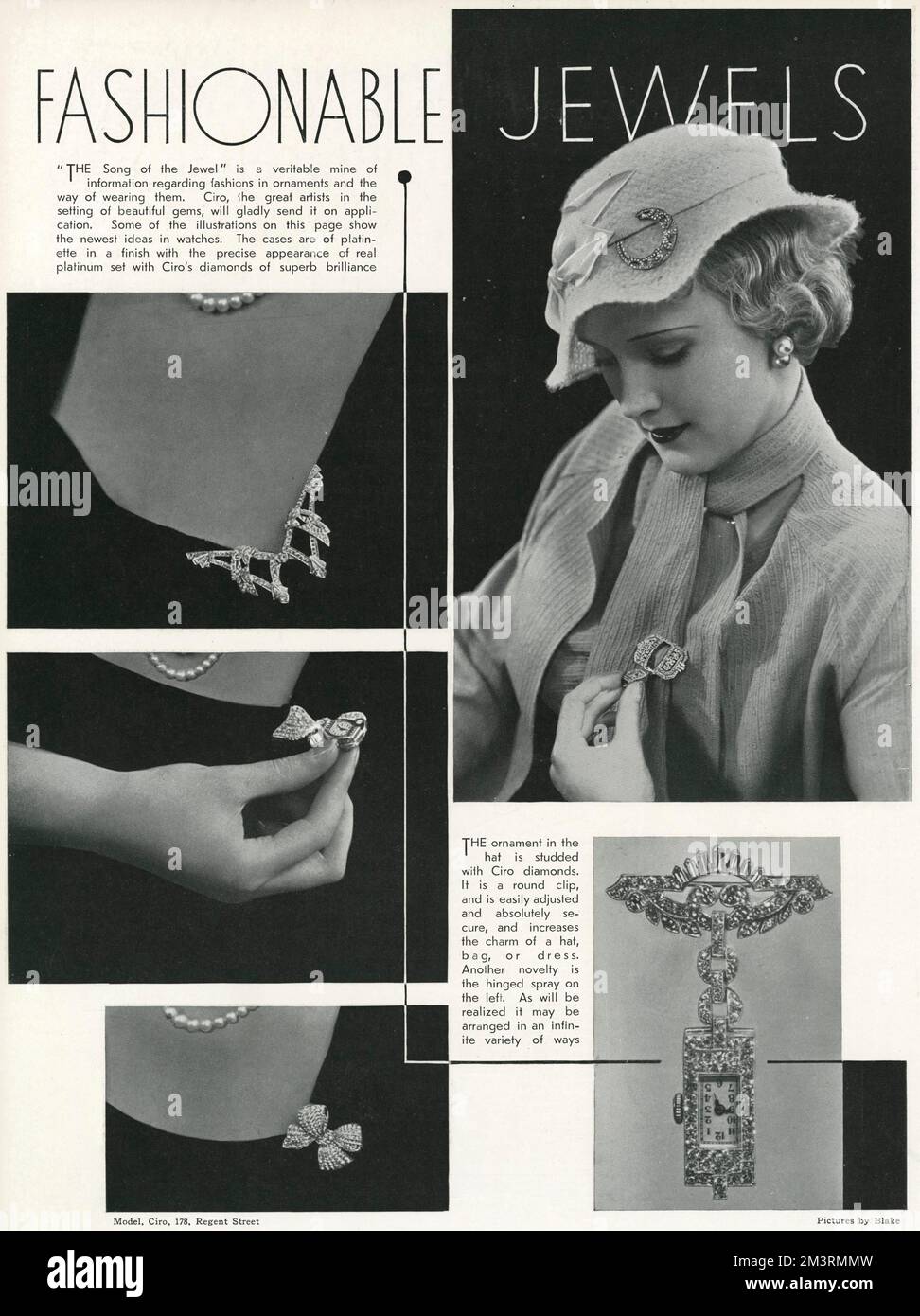 Modèle portant des bijoux ornementaux avec montre temps qui se fixe sur les vêtements pour femmes par Ciro. 1933 Banque D'Images