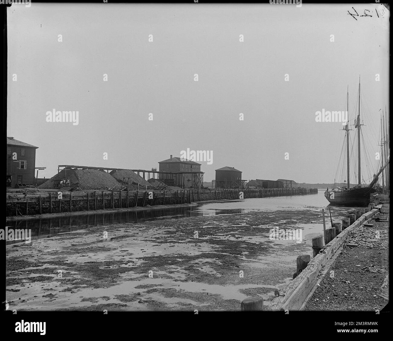 Salem, Derby Wharf, vues, Piers & Wharves. Collection de négatifs sur plaque de verre de Frank cousins Banque D'Images