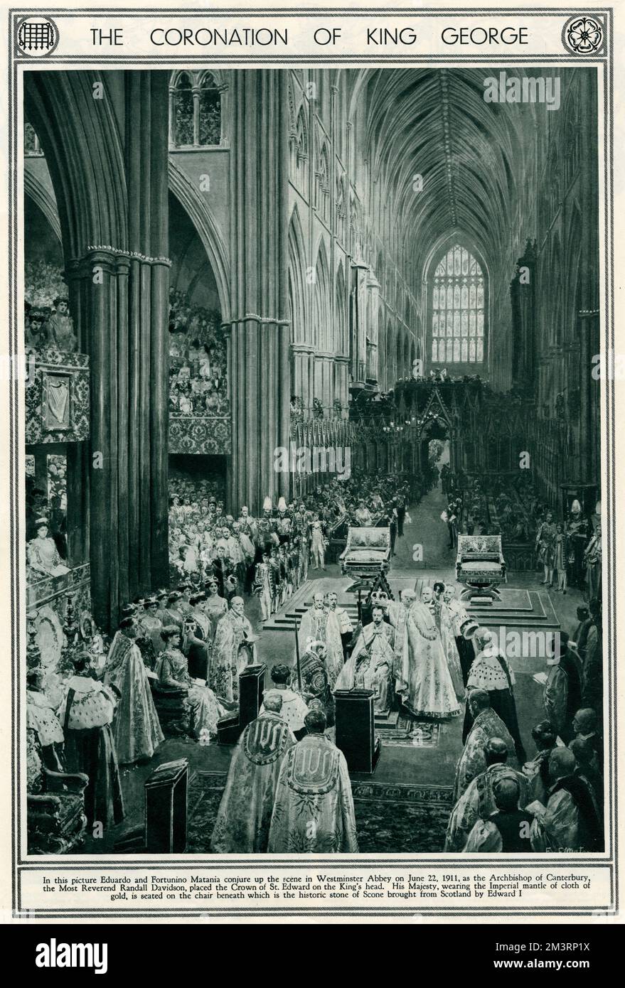 Le couronnement du roi George V le 22nd juin 1911, à l'abbaye de Westminster, à Londres, l'archevêque de Canterbury le plus révérend Randall Davidson plaçant la couronne de St. Edward sur la tête du roi. Sa Majesté portant le manteau impérial de tissu d'or, est assise sur la chaise en dessous de laquelle est la pierre historique de Scone apporté de l'Écosse par Edward I. Banque D'Images