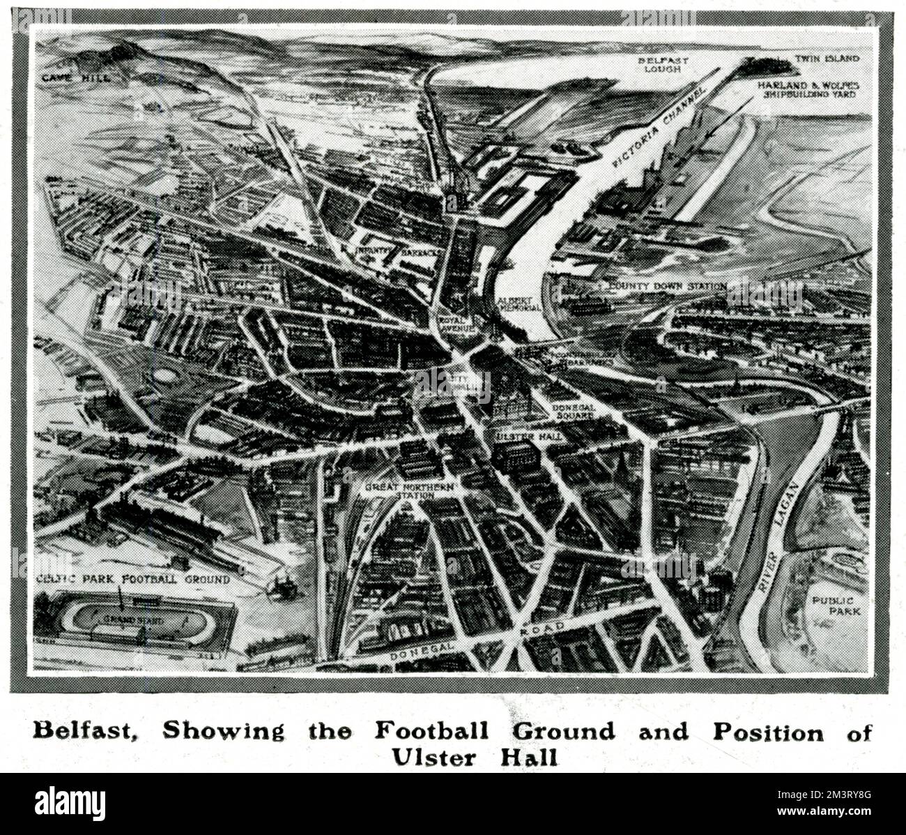 Belfast, 1912, montrant le terrain de football et Ulster Hall Banque D'Images