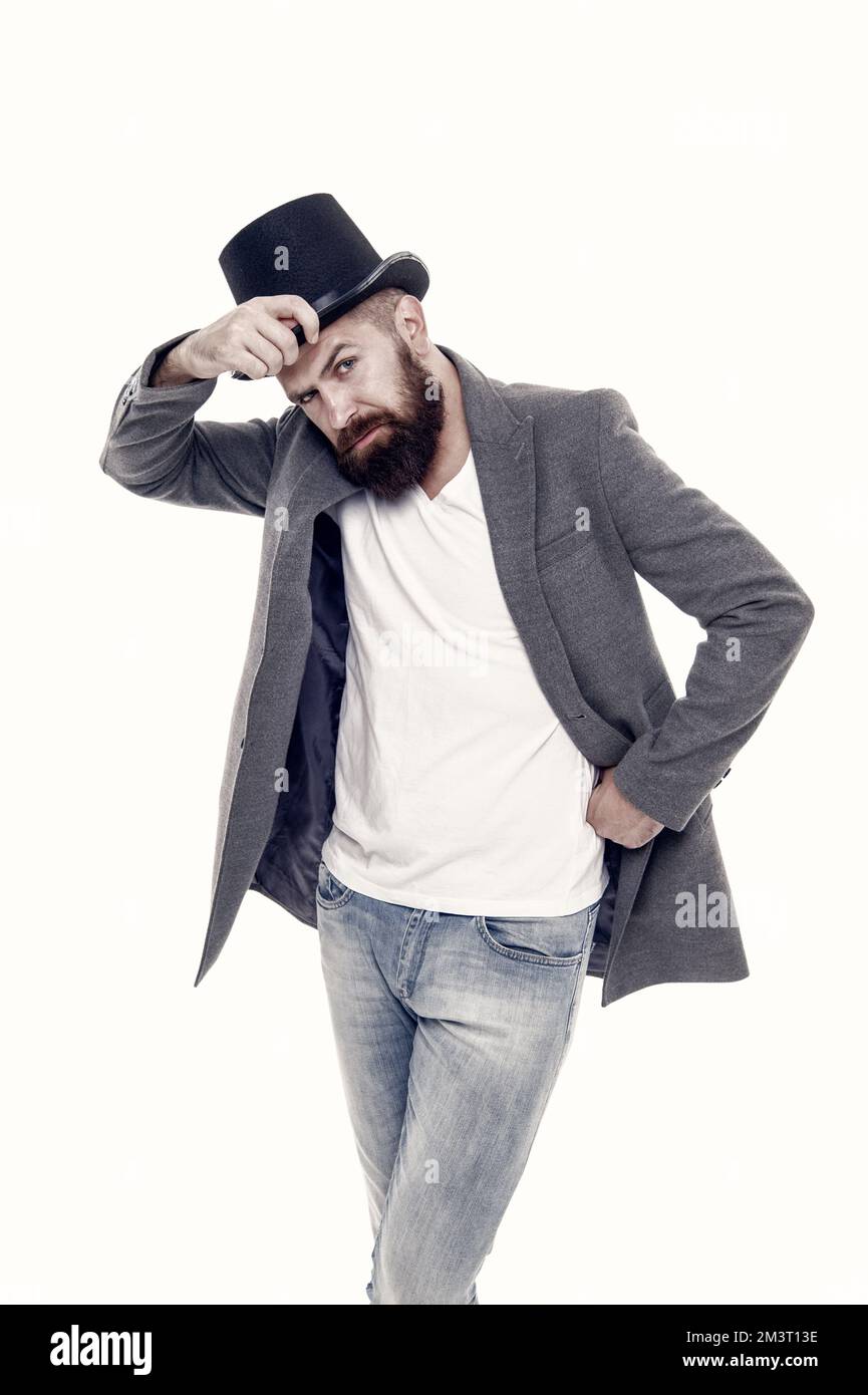 Sans compromis sur le style. Homme de mode dans un style rétro. Taille  basse tendance avec moustache et barbe dans un style décontracté avec  chapeau vintage. Homme barbu dedans Photo Stock -