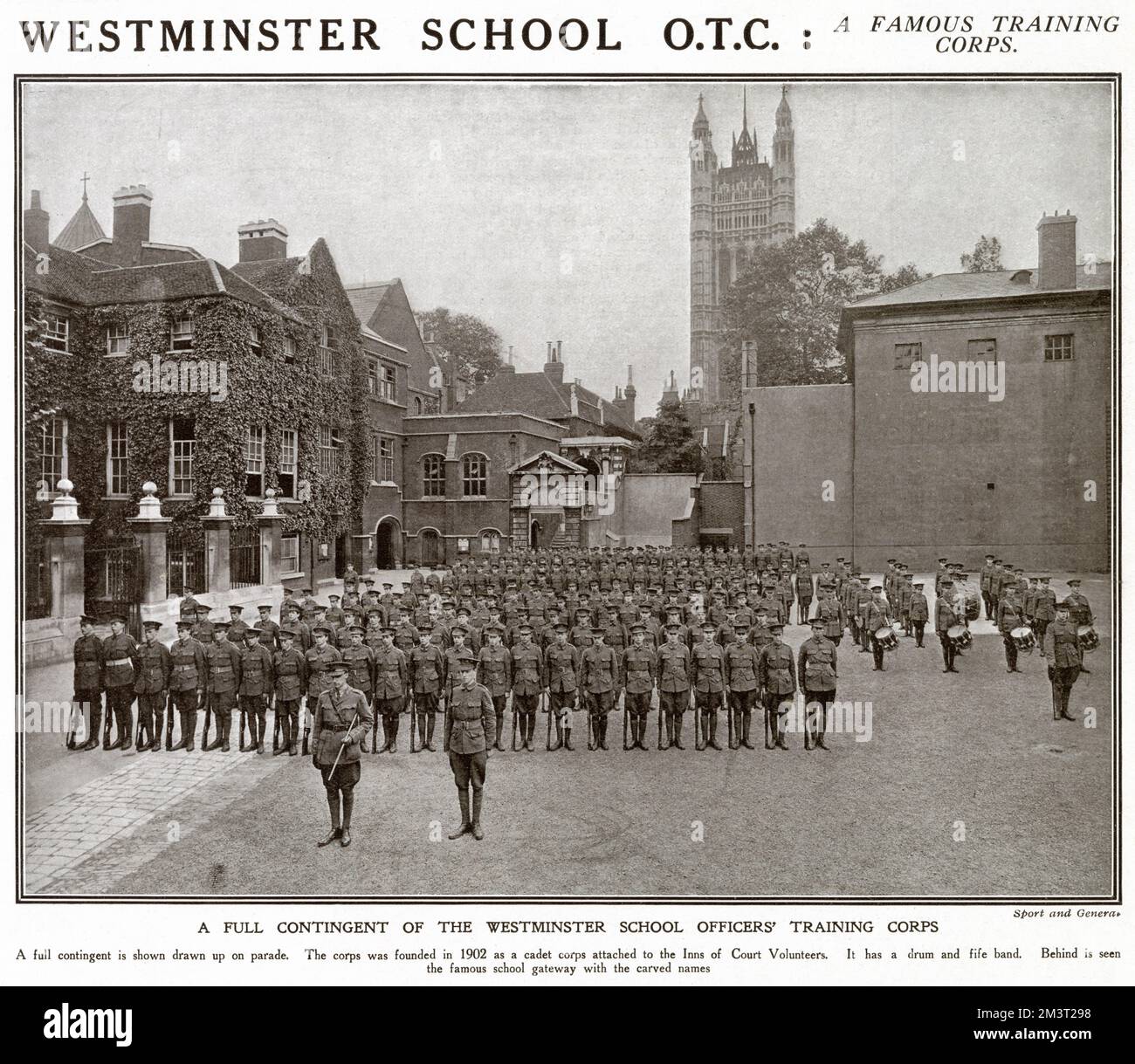 Le corps d'instruction des officiers avait commencé en 1902, à la suite de la Seconde Guerre des Boers. Photographie montrant un défilé d'officiers de formation. Banque D'Images