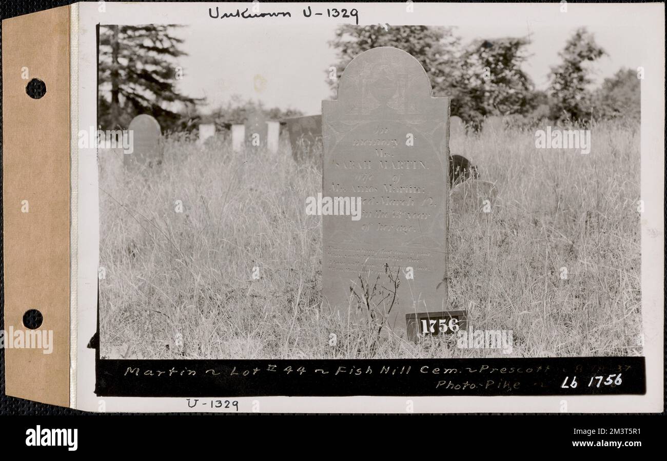 Sarah Martin, cimetière de Fish Hill, lot 44, Prescott, Massachusetts, 18 août 1937 : Unknown, U-1329 , ouvrages d'eau, réservoirs, ouvrages de distribution d'eau, immobilier, cimetières Banque D'Images