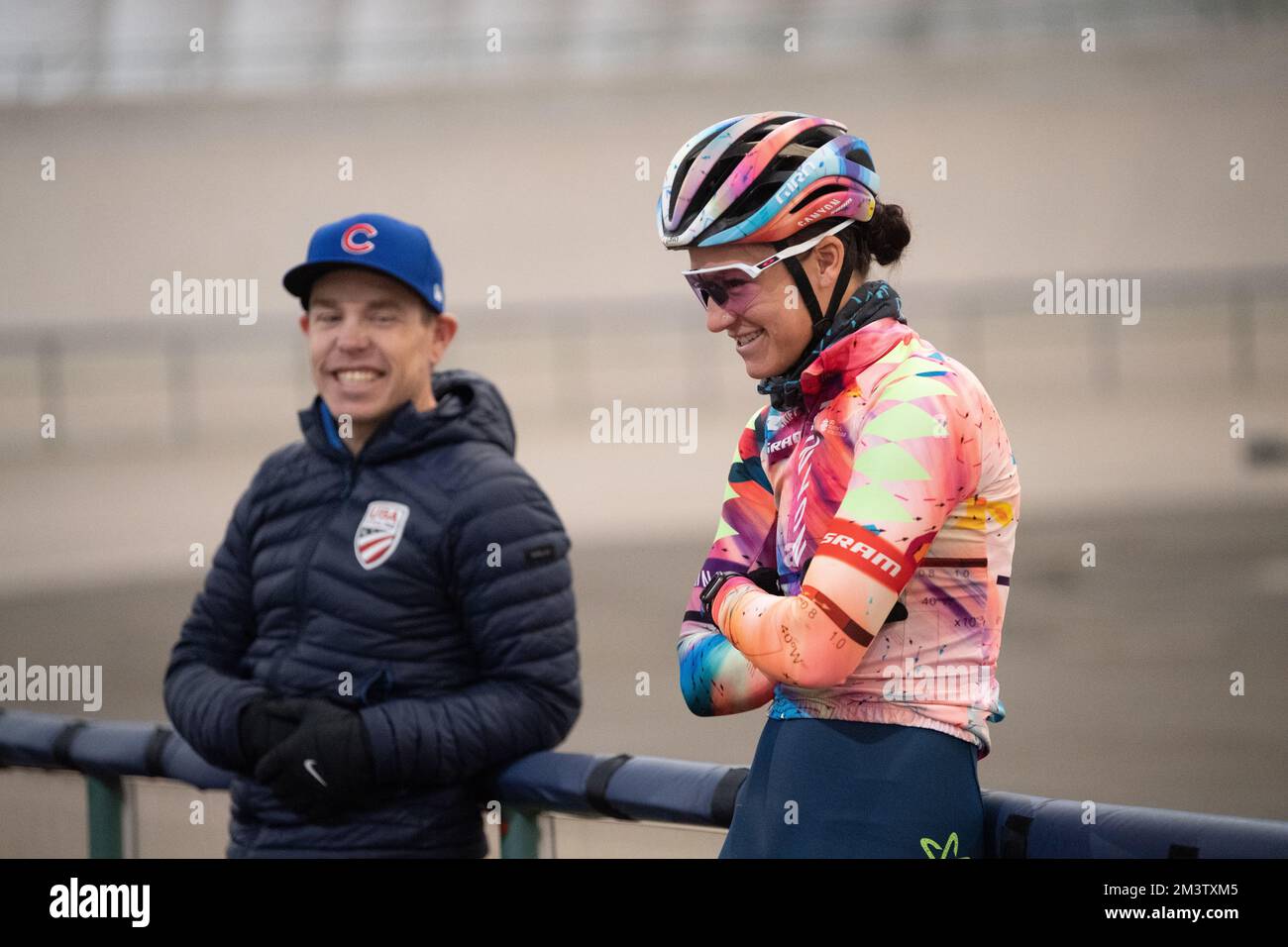 Chloe Dygert, championne du monde de la poursuite individuelle, lors de son entraînement sur son nouveau vélo de poursuite Canyon au Velodrome Eleven 7 à Colorado Springs. Banque D'Images