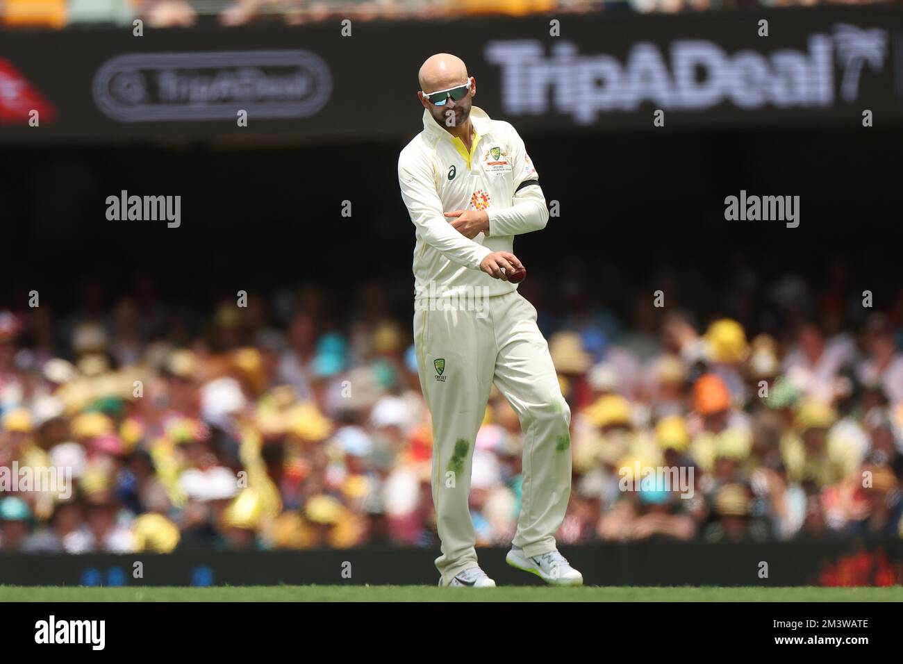 Brisbane, Australie. 17th décembre 2022. Nathan Lyon, d'Australie, est vu lors de la NRMA Insurance test Series match Australia vs Afrique du Sud au Gabba, Brisbane Cricket Ground, Brisbane, Australie, 17th décembre 2022 (photo de Patrick Hoelscher/News Images) à Brisbane, Australie le 12/17/2022. (Photo de Patrick Hoelscher/News Images/Sipa USA) crédit: SIPA USA/Alay Live News Banque D'Images