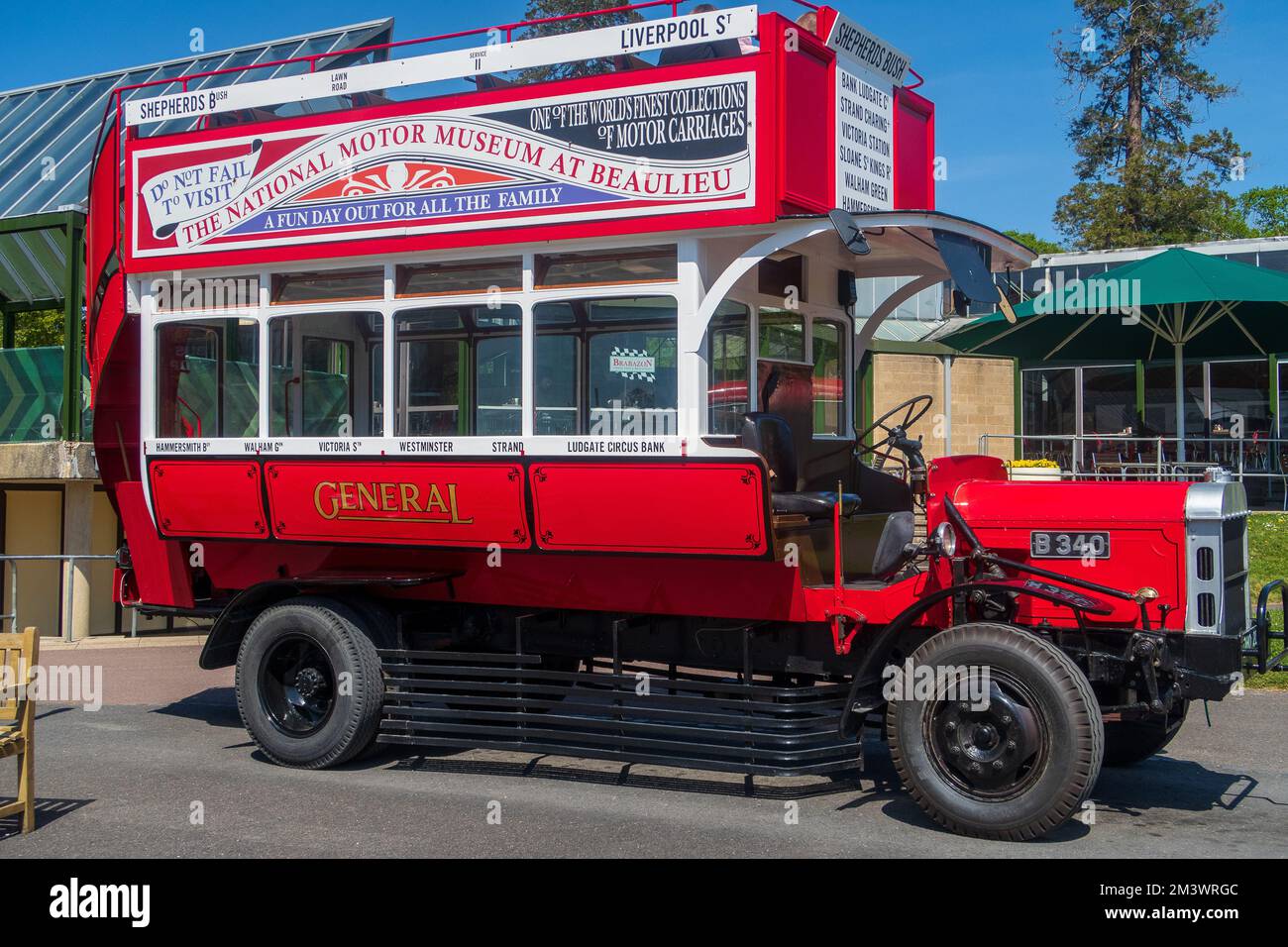 Vieux bus, musée de l'automobile de Beaulieu Banque D'Images