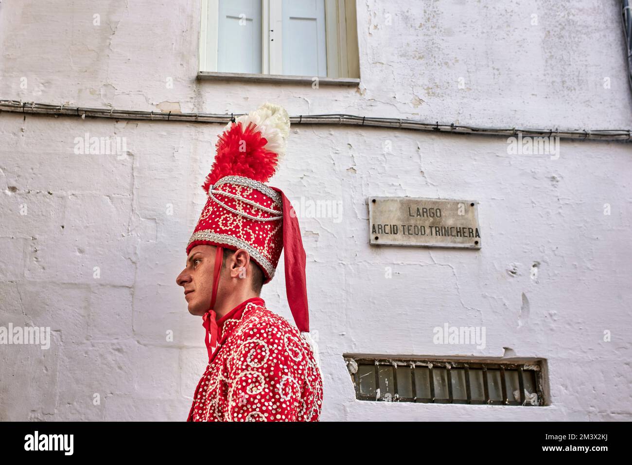 Pouilles Italie. Ostuni. Festival de Saint Orontius. Le cavalcata, une procession de chevaux dans les rues de la ville Banque D'Images