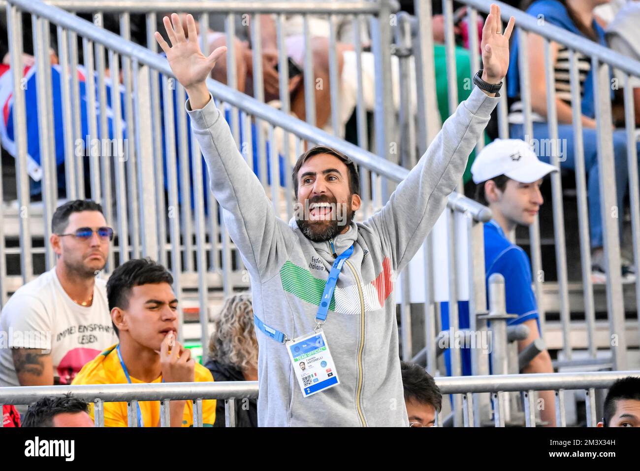 Melbourne, Australie. 17th décembre 2022. Fabrizio Antonelli, entraîneur de Gregorio Paltrinieri, réagit lors de la finale Freestyle Men 800m des Championnats du monde de natation de la FINA au Centre sportif et aquatique de Melbourne, en Australie, à 17 décembre 2022. Photo Giorgio Scala/Deepbluemedia/Insidefoto crédit: Insidefoto di andrea staccioli/Alamy Live News Banque D'Images