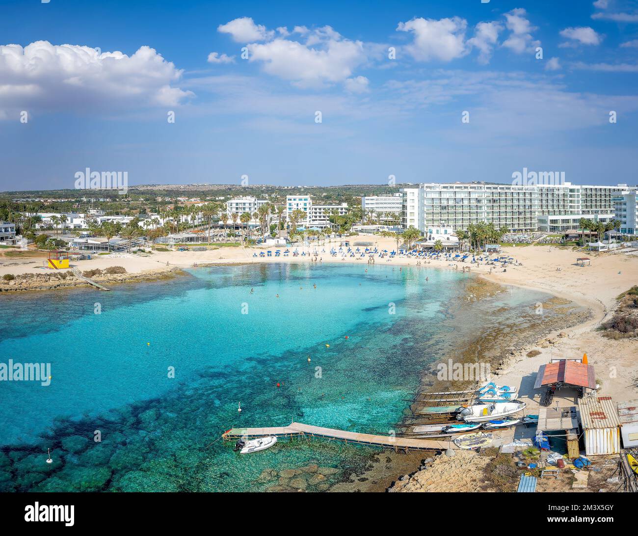 Paysage avec Vathia Gonia, Ayia Napa, Chypre Banque D'Images