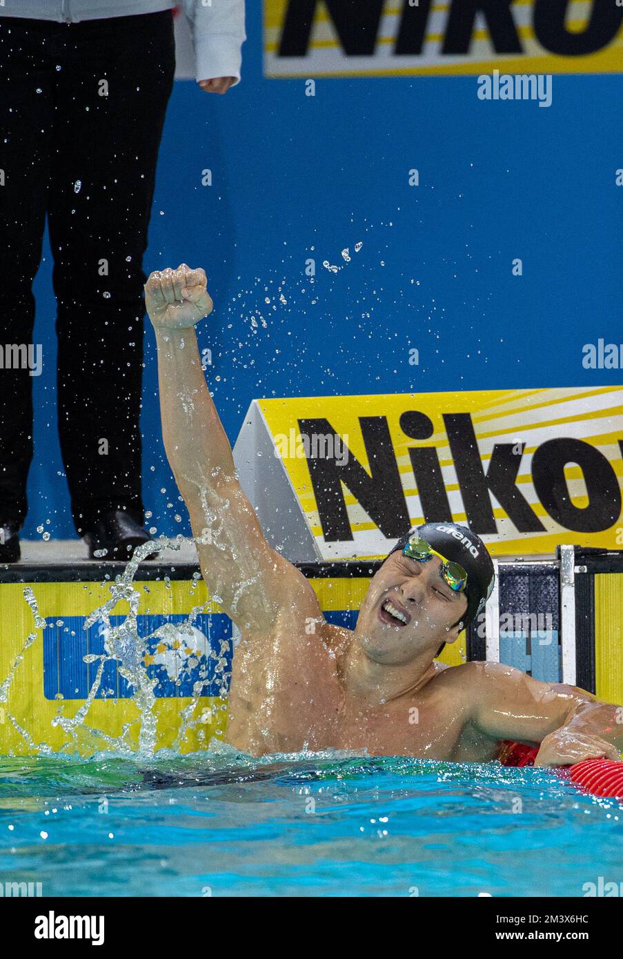 Melbourne, Australie. 17th décembre 2022. Sito Daiya, du Japon, fête après la finale masculine de 400m aux Championnats du monde de natation de la FINA 16th (25m) 2022, à Melbourne, en Australie, le 17 décembre 2022. Credit: Hu Jingchen/Xinhua/Alay Live News Banque D'Images