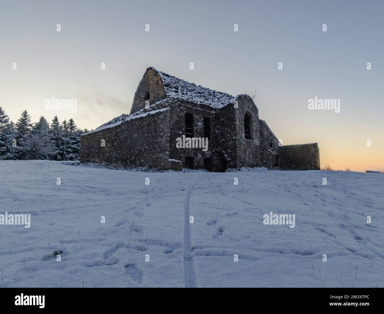 Un club winstry Hellfire au crépuscule Banque D'Images