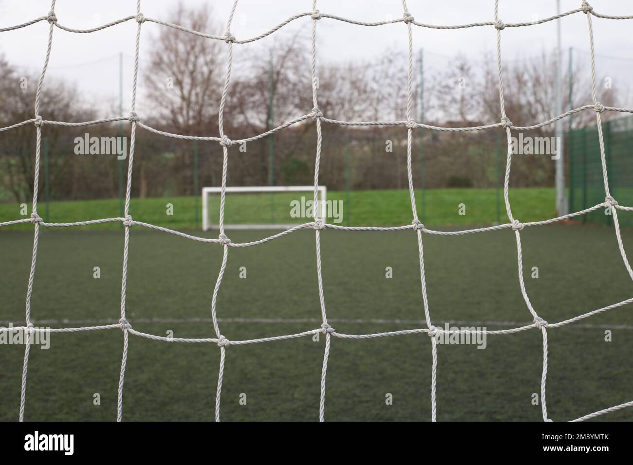 Gros plan d'un but de football et d'un filet Banque D'Images