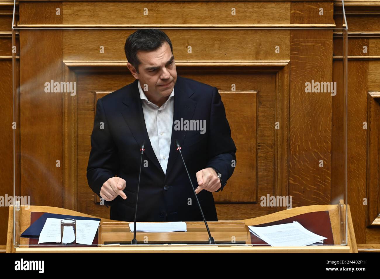 Athènes, Grèce. 17th décembre 2022. Alexis Tsipras, Président de Syriza, lors de son discours au Parlement hellénique, Athènes, Grèce, sur 17 décembre 2022. (Photo par Dimitrios Karvountzis/Pacific Press/Sipa USA) crédit: SIPA USA/Alay Live News Banque D'Images