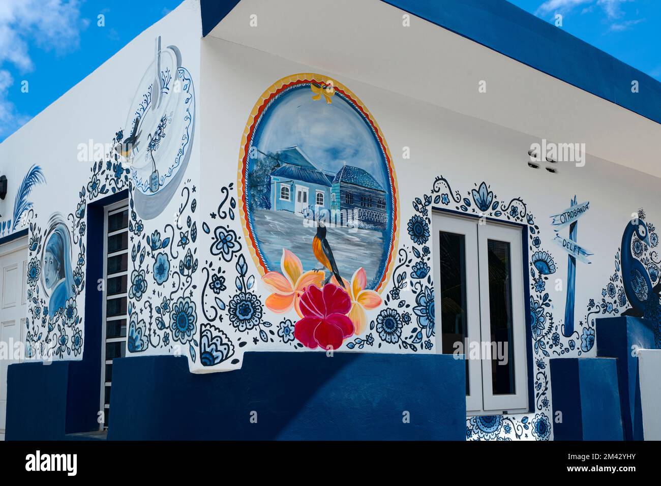 Maison couverte de graffitis à Otrobanda, Willemstad, Curaçao Banque D'Images