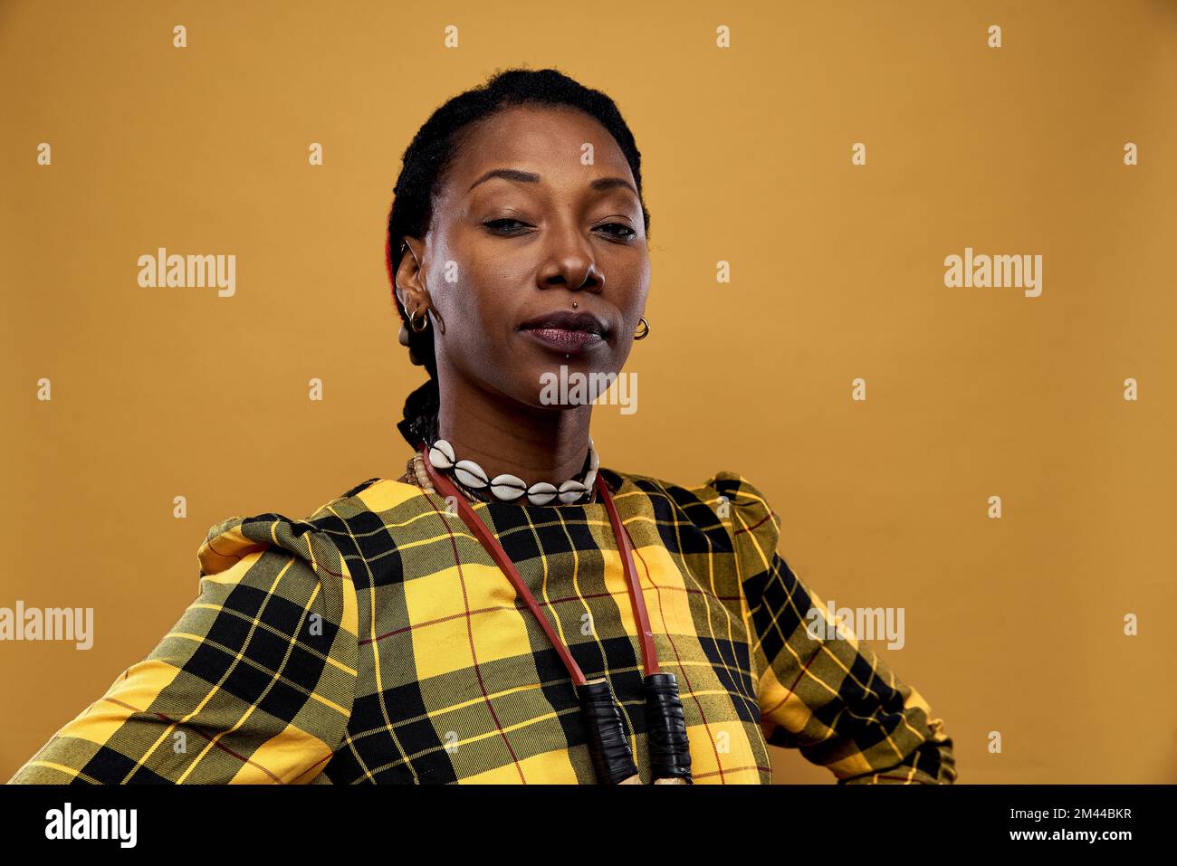 Fatoumata Diawara photographiée à Bristol, Royaume-Uni. Banque D'Images