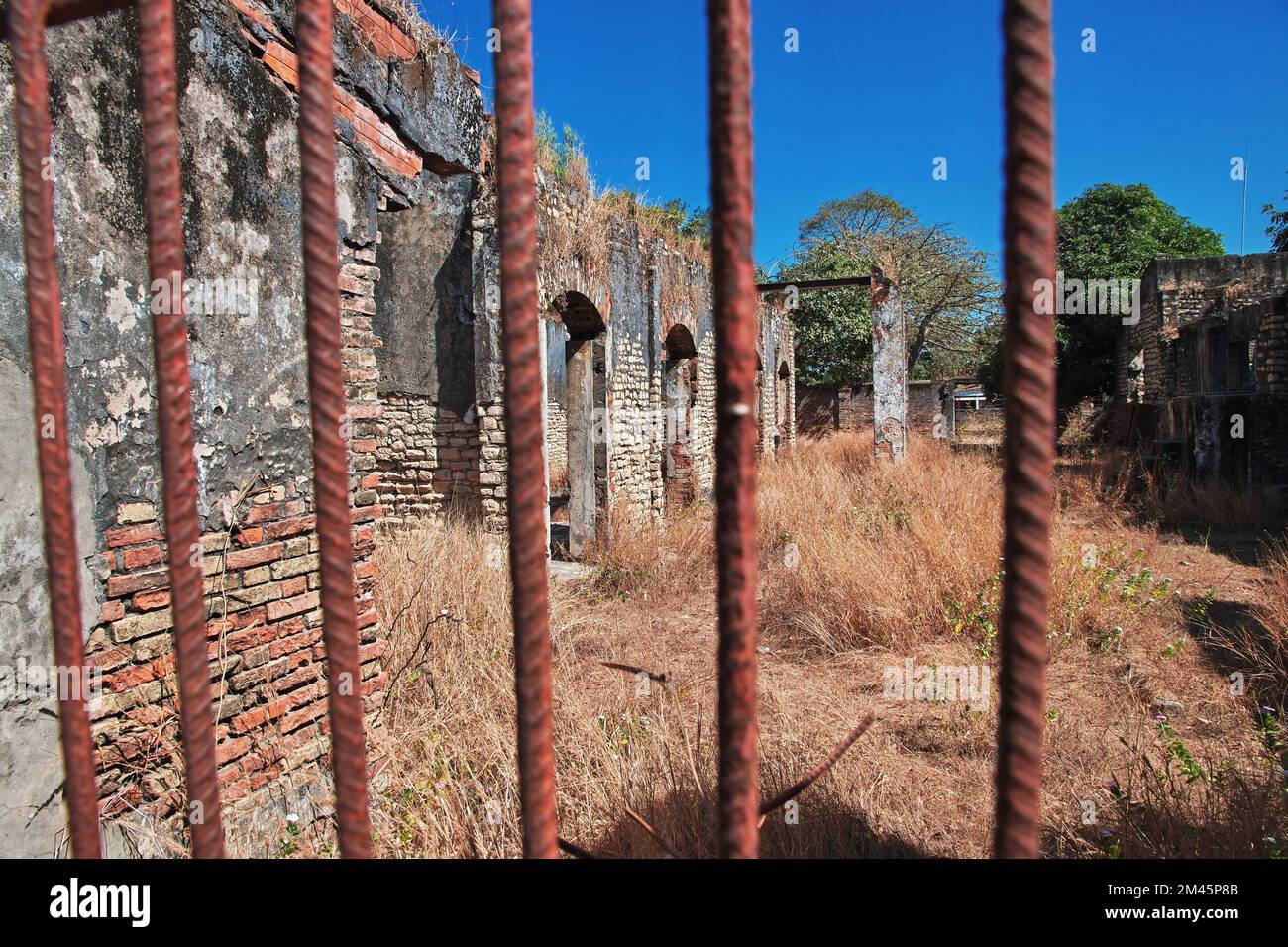 Ancienne prison de l'île de Carabane dans la rivière Casamance, région de Ziguinchor, Sénégal, Afrique de l'Ouest Banque D'Images