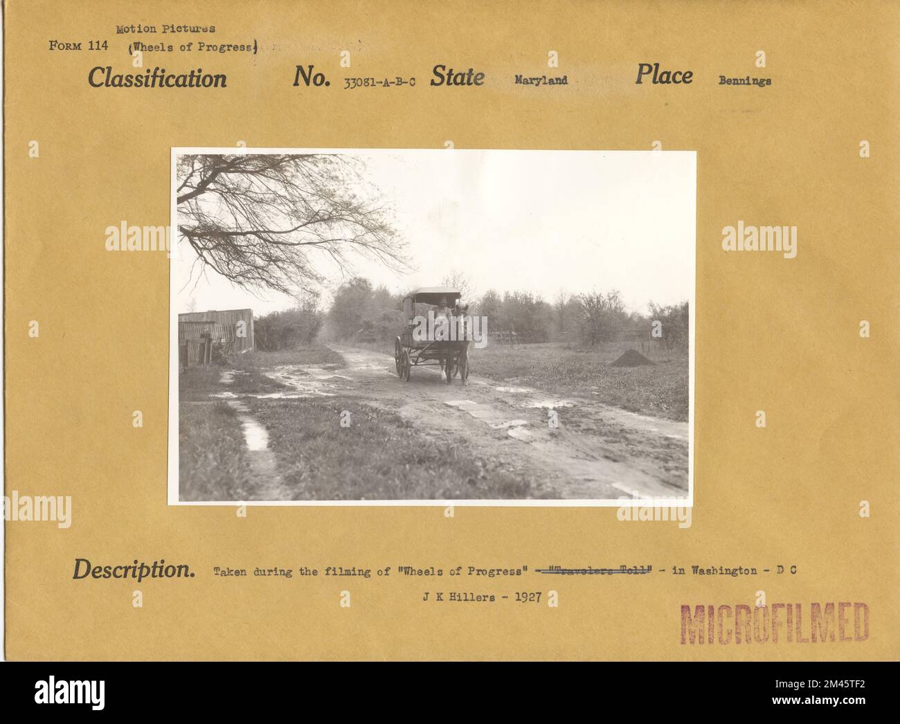 Photographie prise pendant le tournage de « roues du progrès ». Légende originale : prise lors du tournage de « Travelers Toll ». J. K. Hillers - 1927. État: Maryland place: Bennings. Banque D'Images