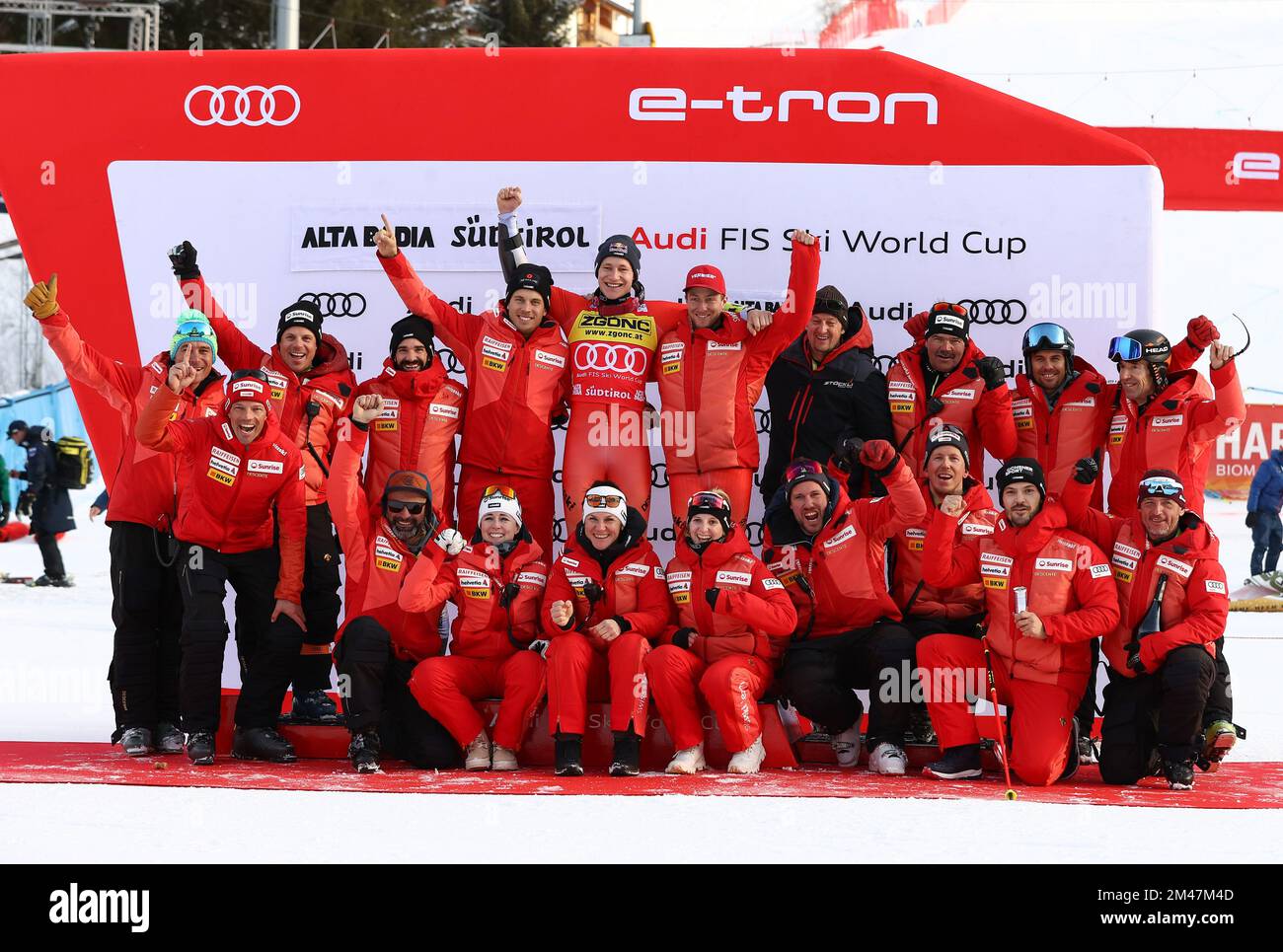 Alta Badia, Italie. 19th décembre 2022. SKI - coupe DU MONDE de SKI FIS, coupe du monde de ski alpin FIS - Homme Giant Slalom Gran Risa Slope lundi 19th décembre équipe SUI crédit: Independent photo Agency/Alamy Live News Banque D'Images