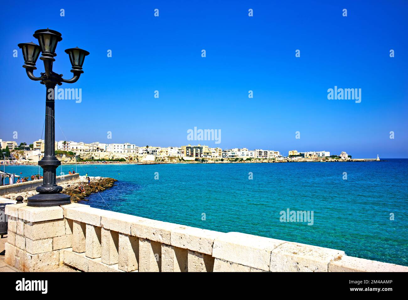 Apulia Puglia Salento. Italie. Otranto. La côte de mer Banque D'Images