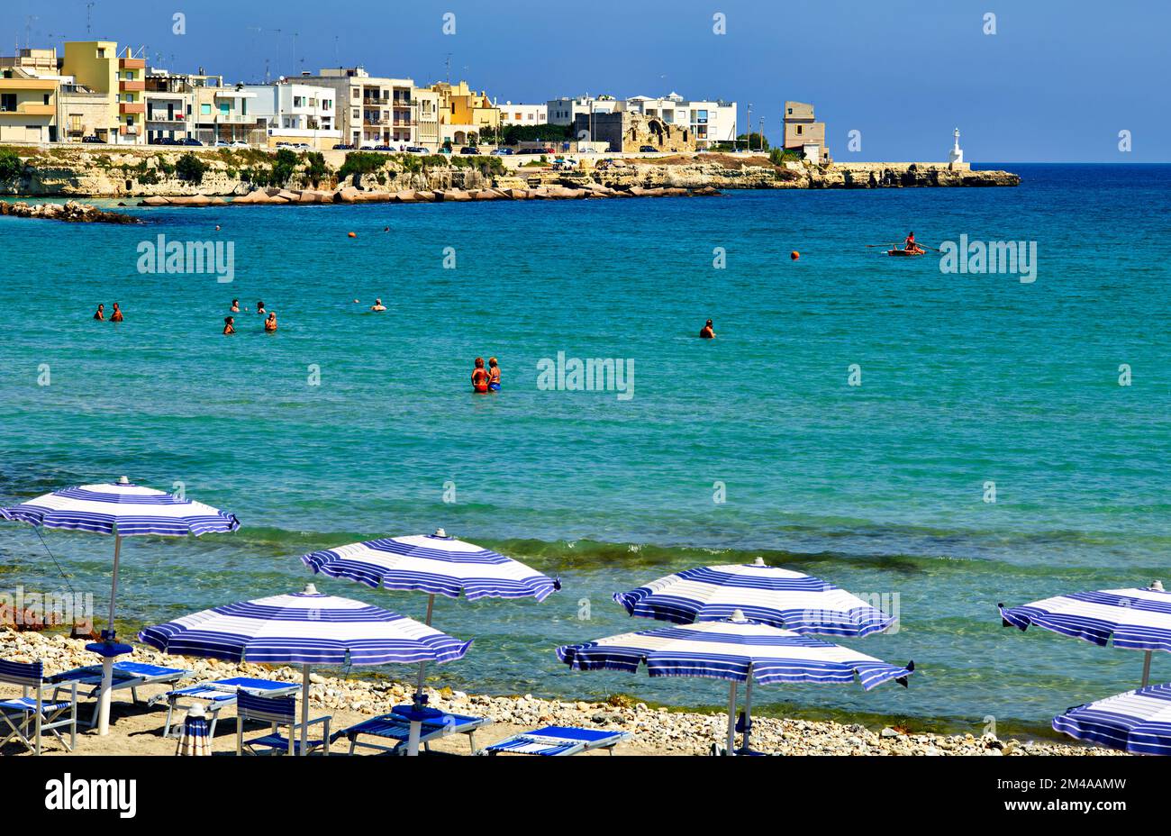 Apulia Puglia Salento. Italie. Otranto. La plage Banque D'Images