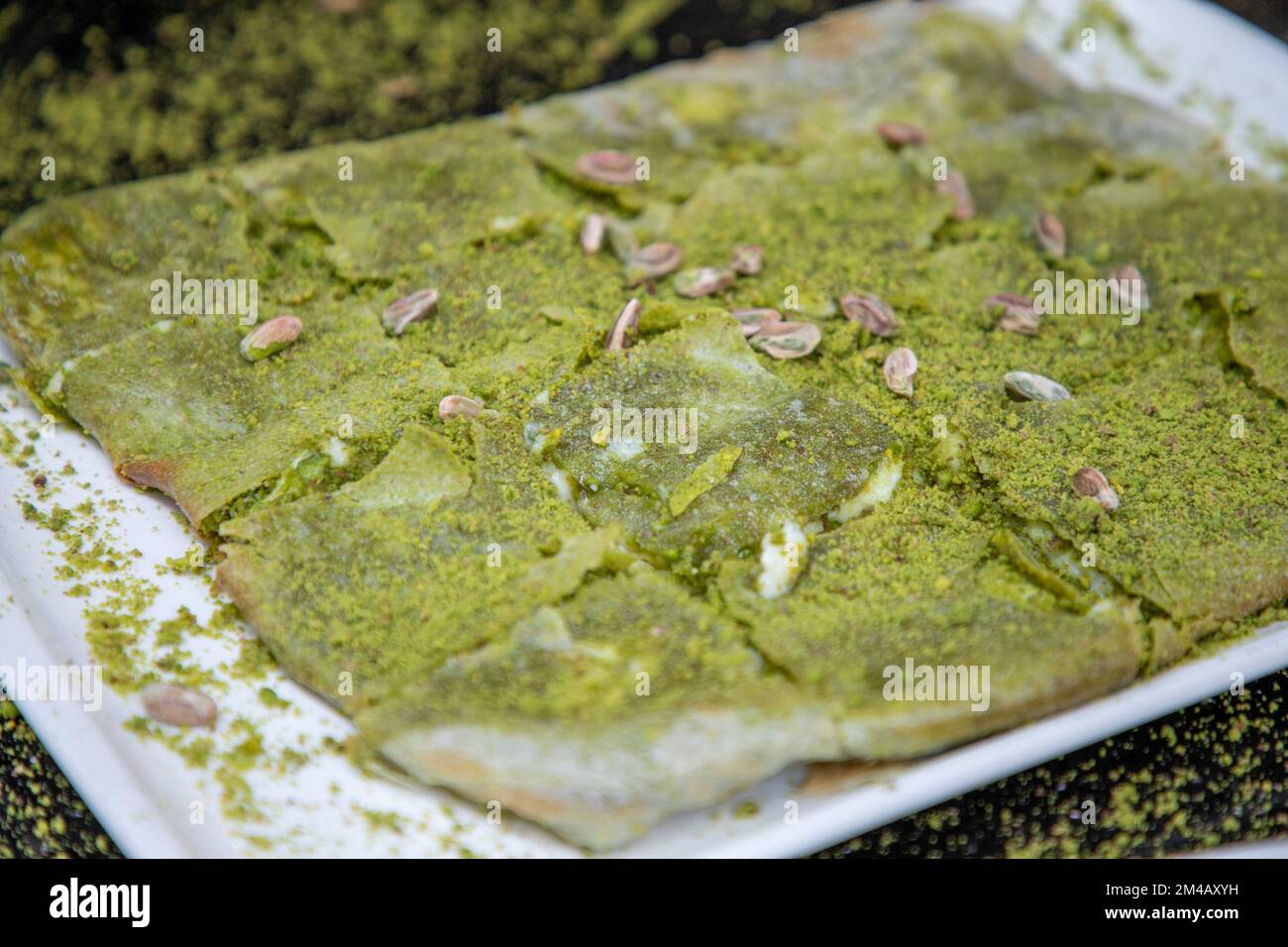 Délicieux dessert turc traditionnel Katmer de Gaziantep - pistache verte Banque D'Images