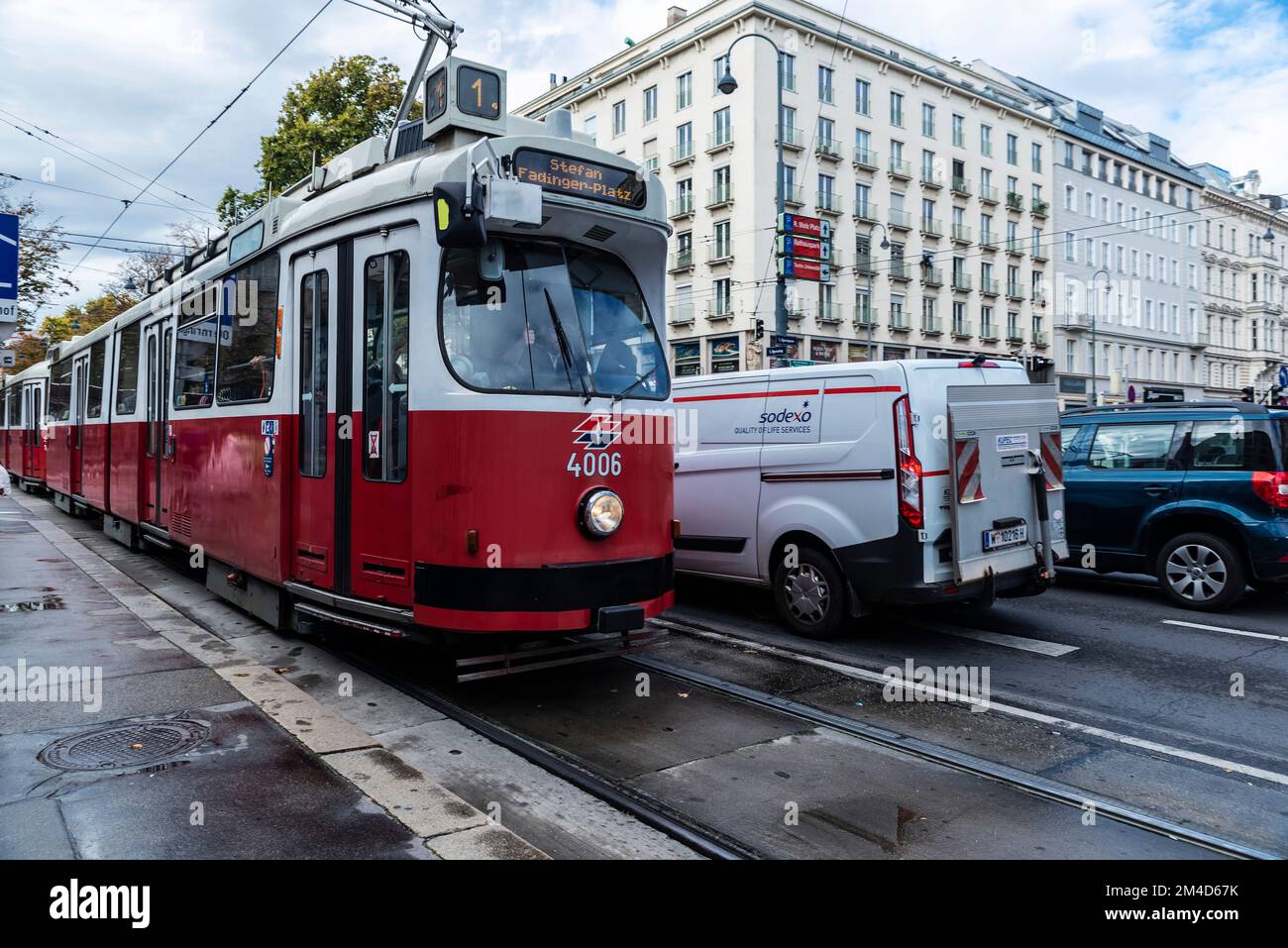 Vienne, Autriche - 14 octobre 2022 : ancien tramway circulant sur le périphérique de Vienne, Vienne, Autriche Banque D'Images