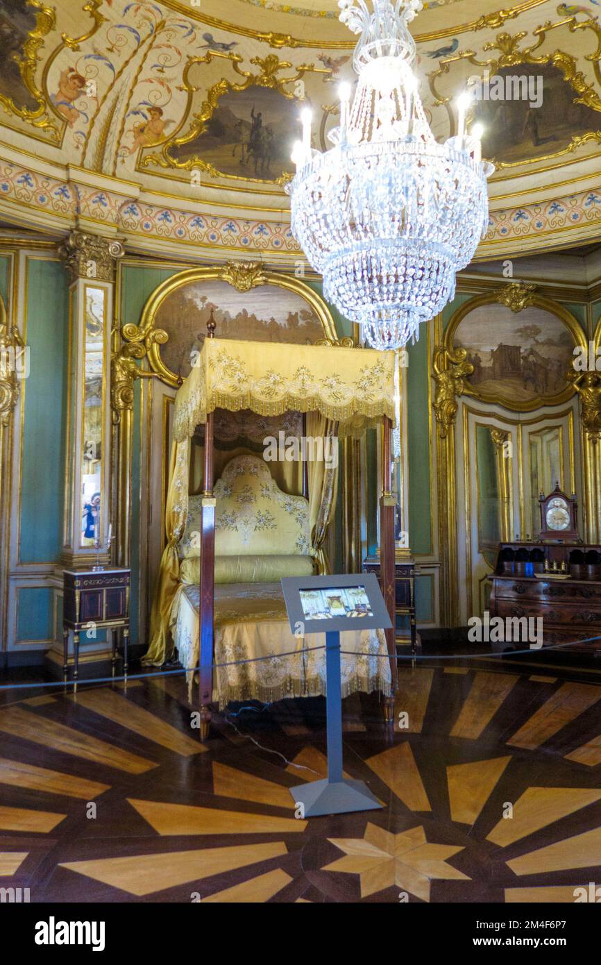 Chambre du roi au Palais du 18e siècle de Queluz - Palácio Nacional de Queluz - Portugal, Europe Banque D'Images