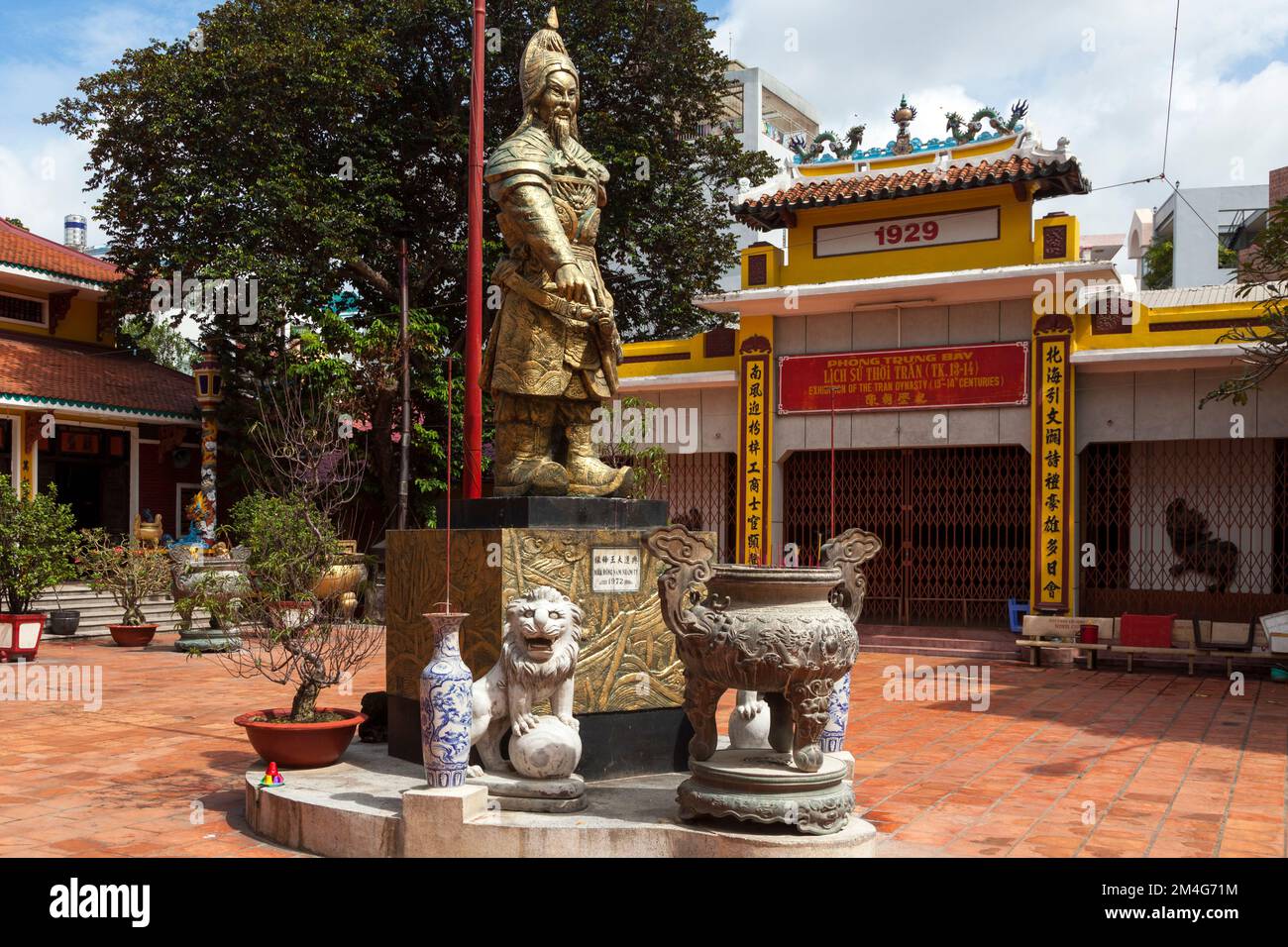 Staue au temple de Tran Hung Dao, Ho Chi Minh ville, Vietnam Banque D'Images