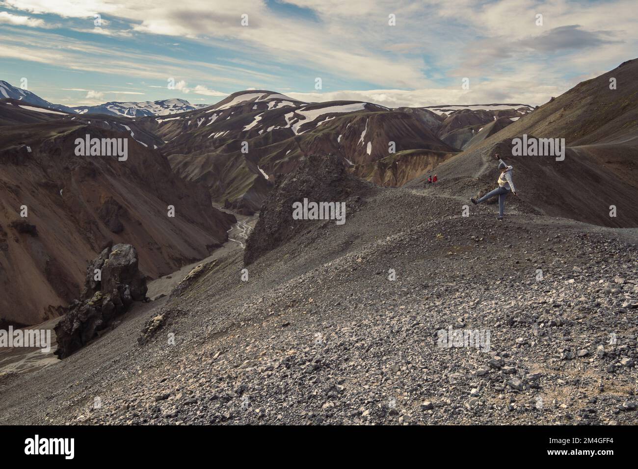 Bon touriste sur la colline paysage photo Banque D'Images
