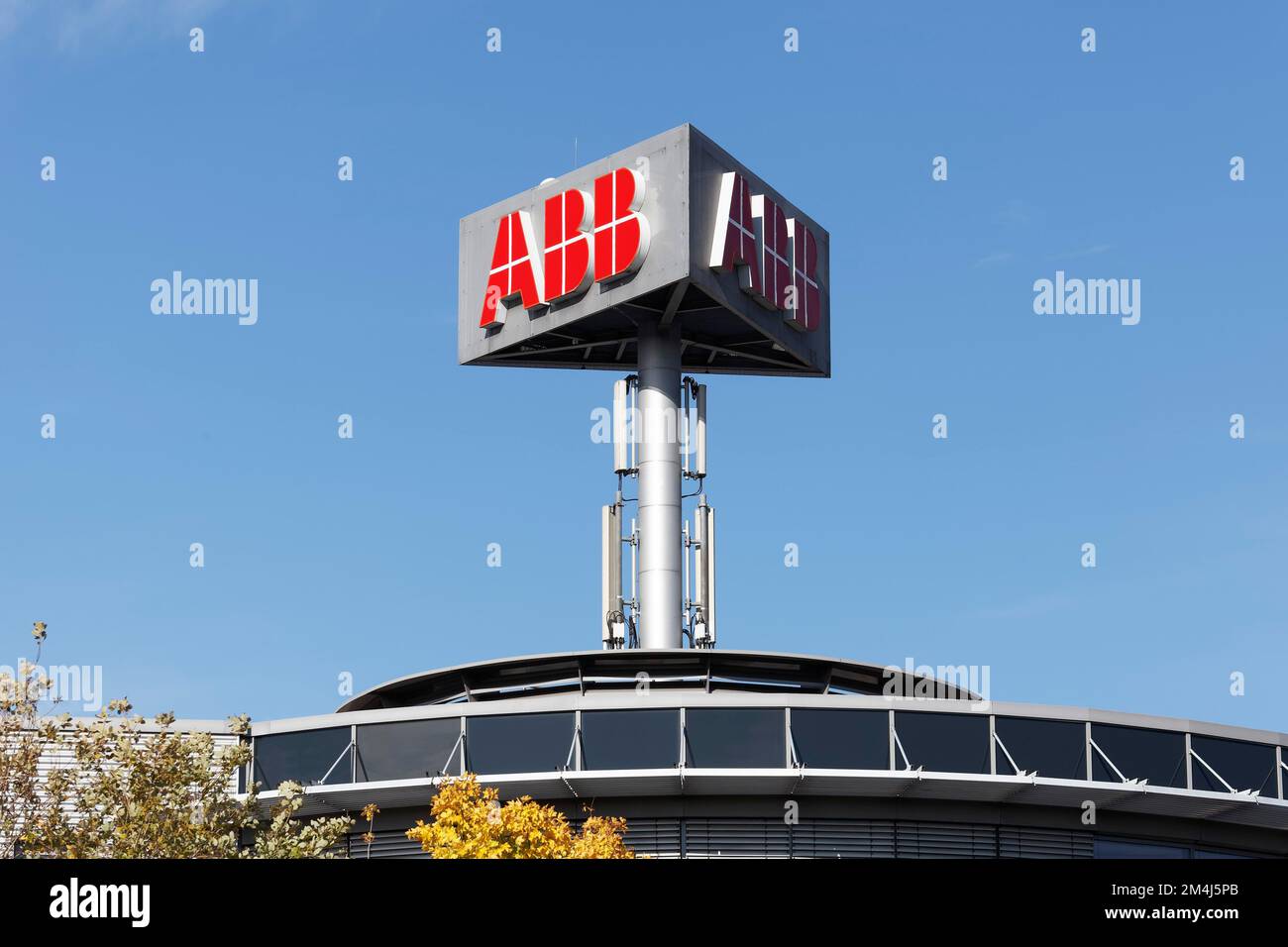 ABB Ltd, Asea Brown Boveri, logo sur le groupe des technologies de construction, d'alimentation et d'automatisation, Ratingen, Rhénanie-du-Nord-Westphalie, Allemagne Banque D'Images