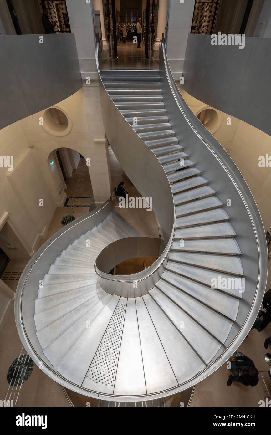 Bibliothèque nationale de France Richelieu. Vue sur un escalier en  aluminium Photo Stock - Alamy
