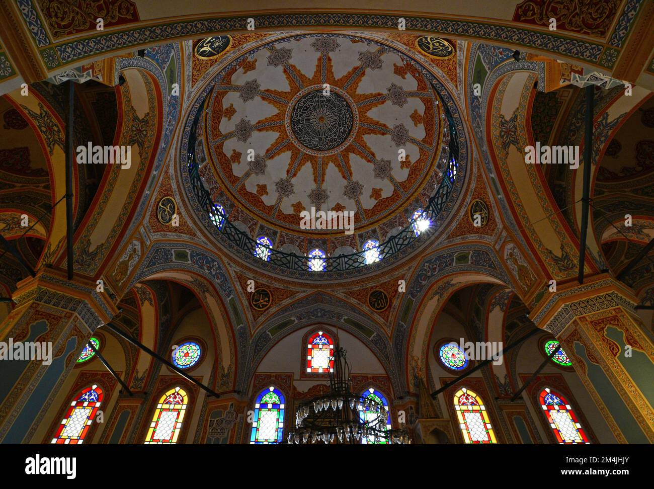 Située à Besiktas, en Turquie, la mosquée Sinan Pasha a été construite au 16th siècle par Mimar Sinan. Banque D'Images
