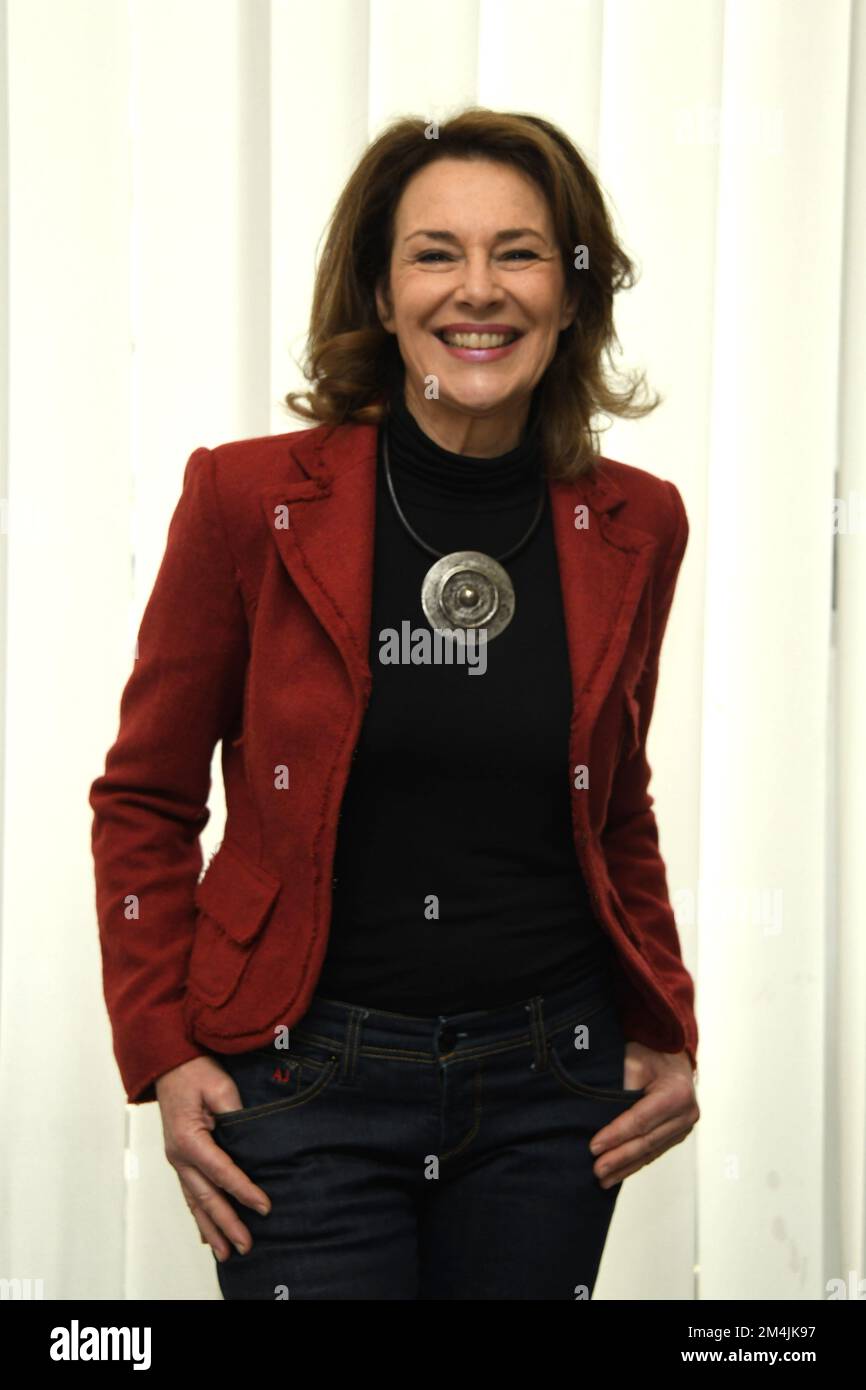 Milan, Italie. 19th décembre 2022. Milan, Photocall Fiction Arnoldo Mondadori livre pour changer le monde. RAI. Dans la photo Valeria Cavalli crédit: Agence de photo indépendante/Alamy Live News Banque D'Images