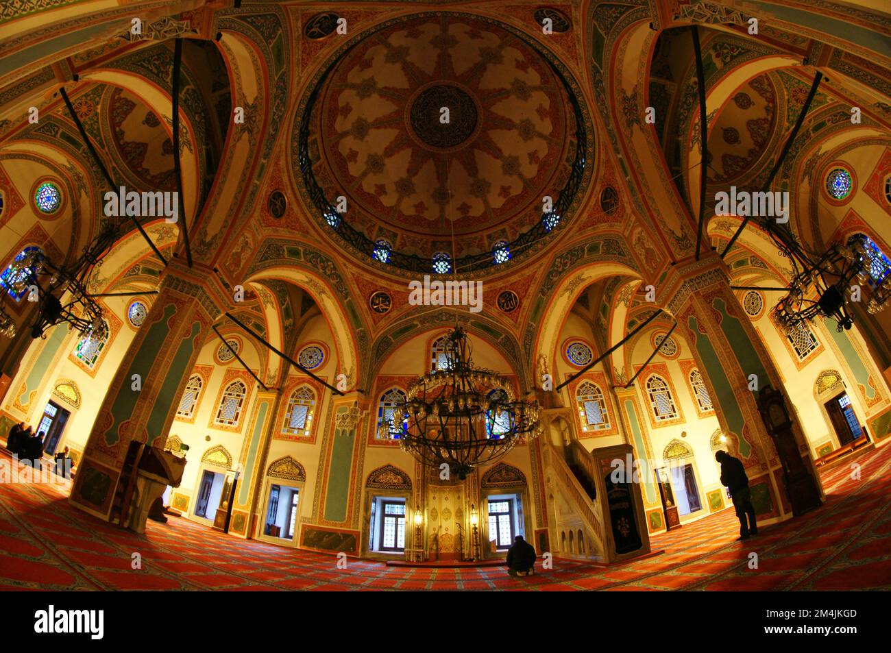 Située à Besiktas, en Turquie, la mosquée Sinan Pasha a été construite au 16th siècle par Mimar Sinan. Banque D'Images