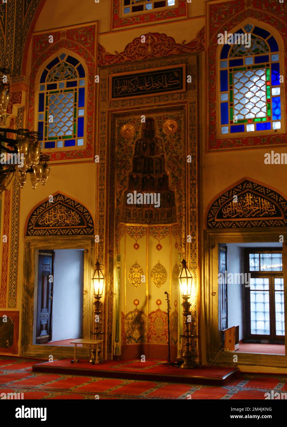 Située à Besiktas, en Turquie, la mosquée Sinan Pasha a été construite au 16th siècle par Mimar Sinan. Banque D'Images