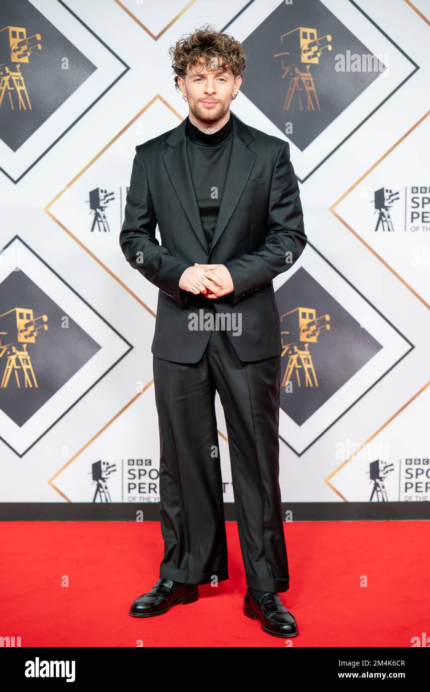 Manchester, Royaume-Uni. 21st décembre 2022. Tom Grennan arrive sur le tapis rouge à la BBC Sports personnalité de l'année 2022 . 2022-12-21. Crédit : Gary Mather/Alay Live News Banque D'Images