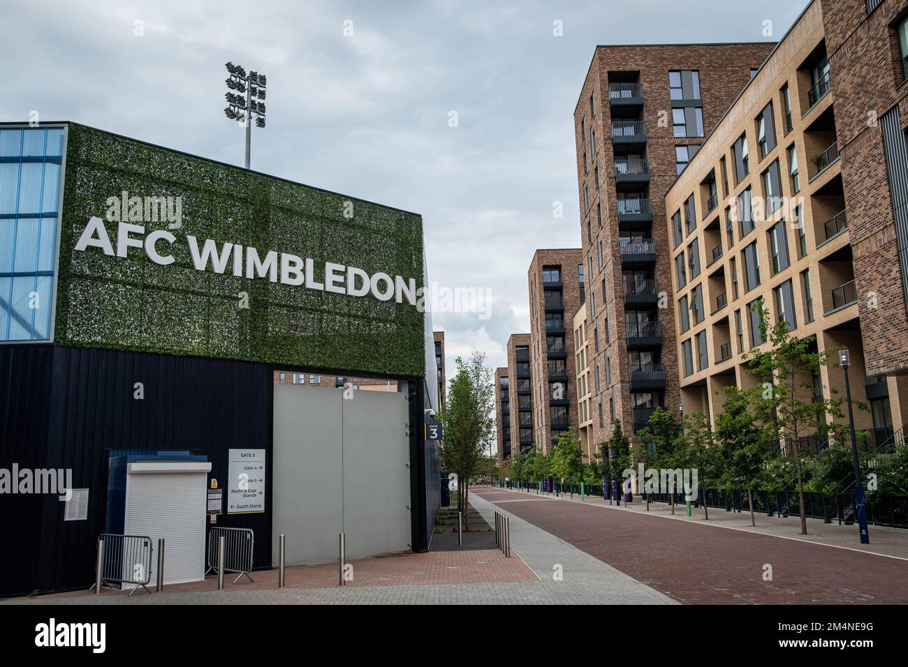 Londres - 2022 septembre : stade AFC Wimbledon sur Plough Lane à Merton, au sud-ouest de Londres. Équipe de football de la Ligue anglaise de football 2 Banque D'Images