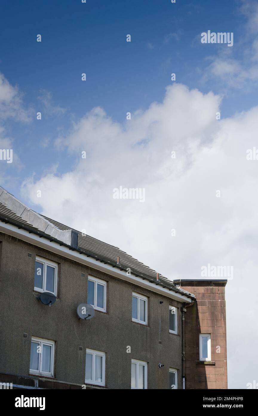 Les appartements du conseil dans les logements pauvres avec de nombreuses questions de protection sociale à Linwood Banque D'Images