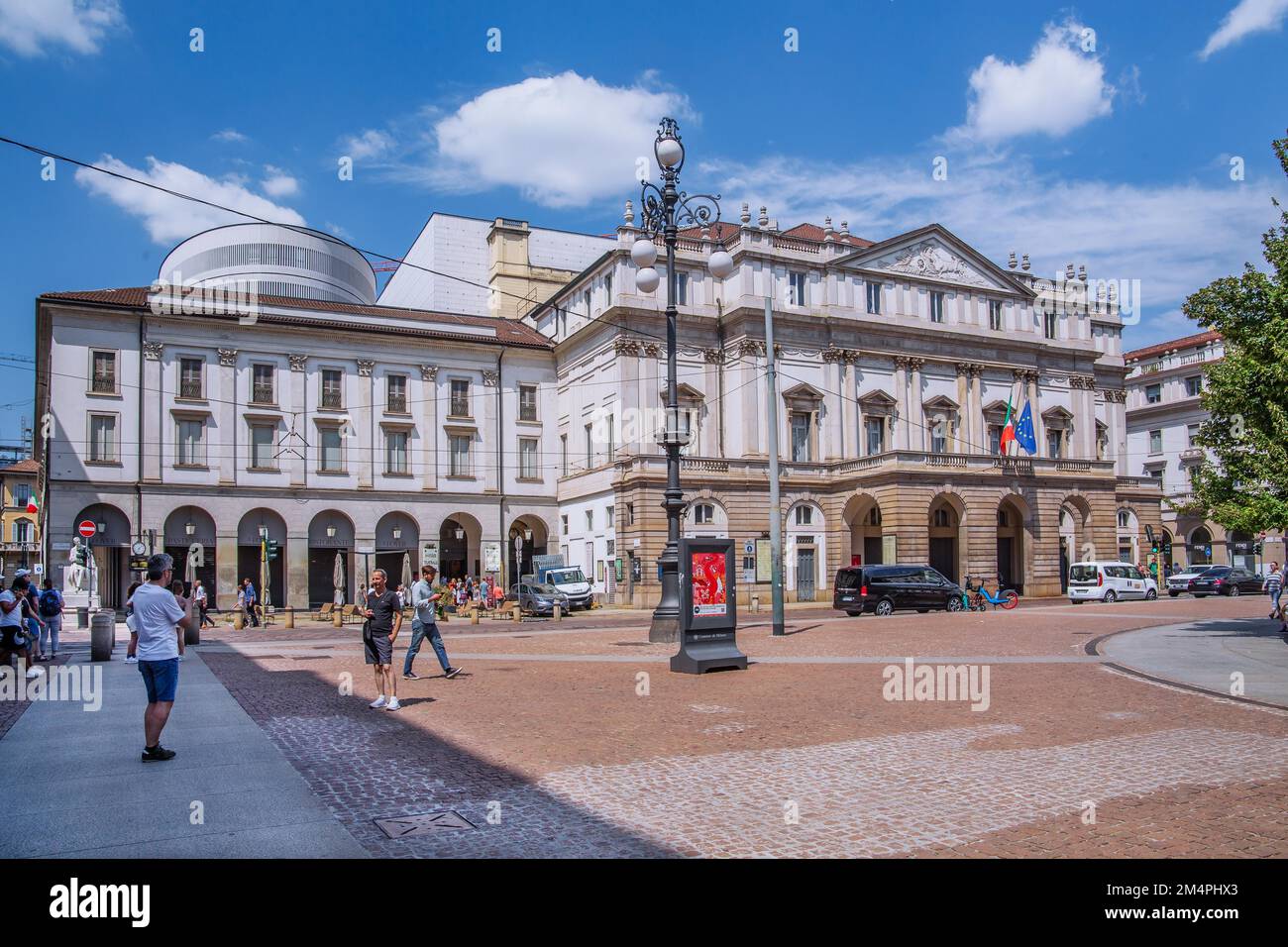 Scala de Milan à la Piazza della Scala, Milan, Lombardie, Italie du Nord, Italie Banque D'Images