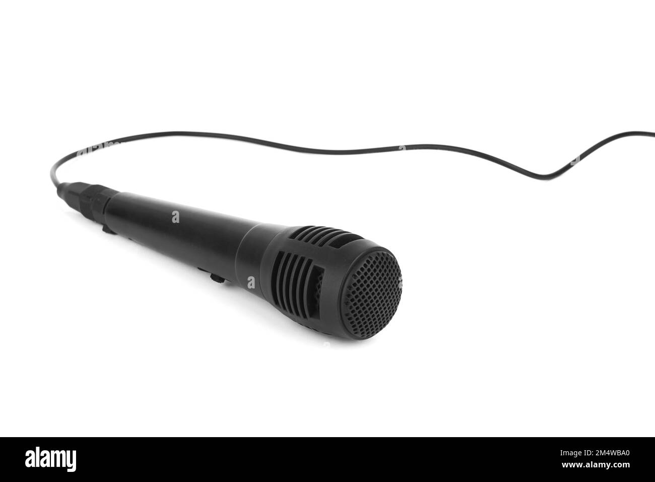 Microphone musical isolé sur fond blanc Banque D'Images