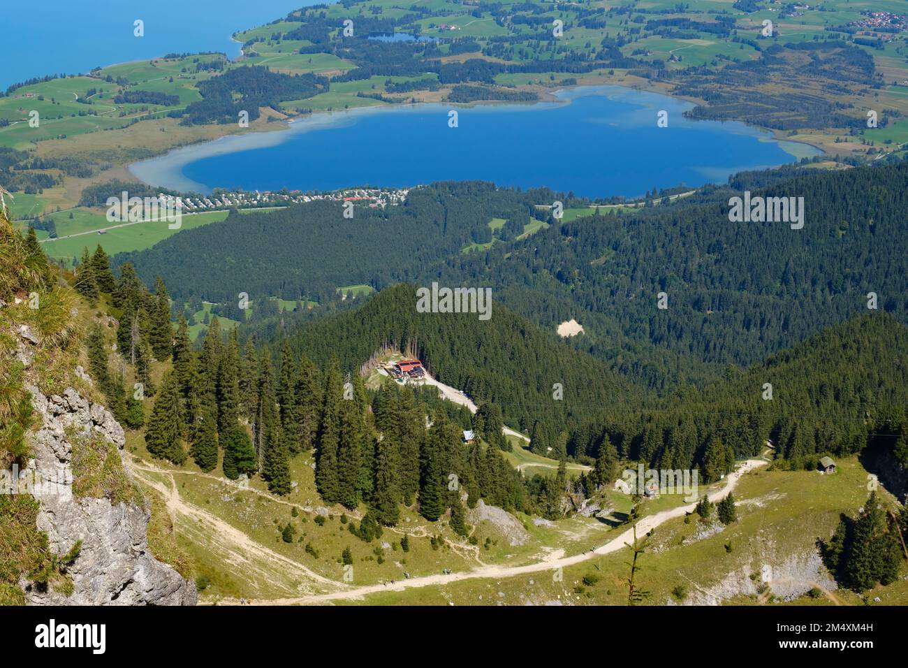Vue d'Ariel sur les lacs Bannwaldsee et Forggensee Banque D'Images